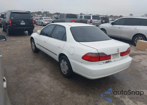 1999 Honda Accord Lx V6 from USA, damaged, VIN 1HGCG1643XA056397